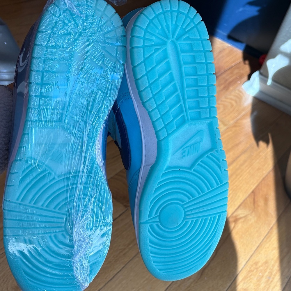 Nike Men’s Dunk Low SE "Baltic Blue Total Orange - Picture 4 of 4